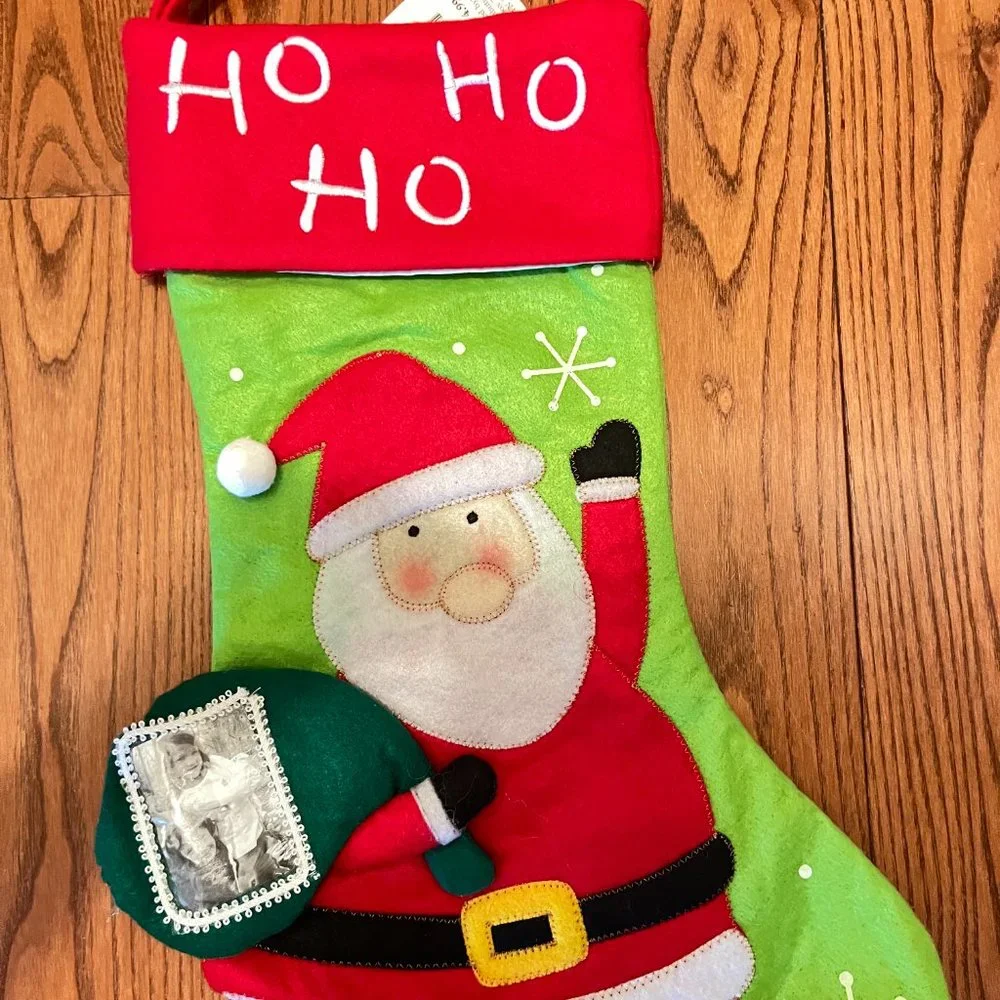 NWT Adorable set of 4 Christmas stockings with slot to insert a photo